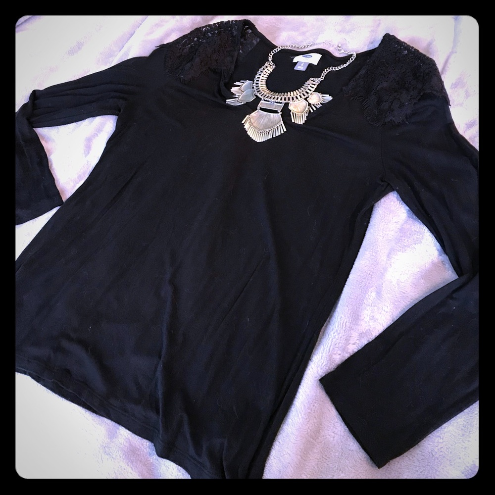 Old Navy Black Lace Shoulder Long Sleeve Tee